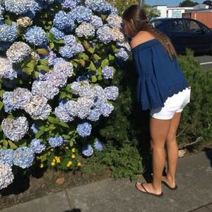 Meet your Posher, Kenidi